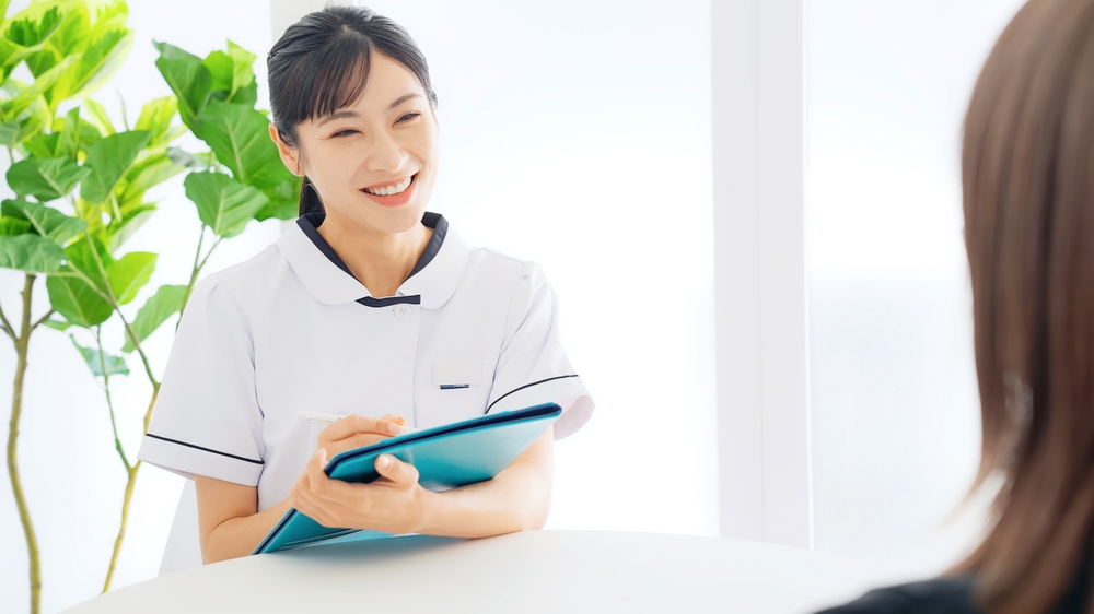 現役　看護師 現役看護師に聞いてみた】ヴェリテクリニックの看護師の魅力とは？ - 美容看護師・美容ナースのための転職メディア｜ビナラボコラム